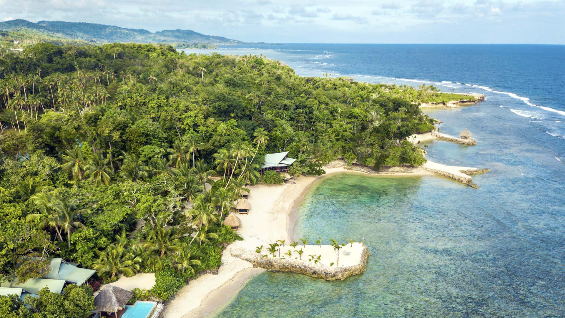 Savasi Resort promotional header