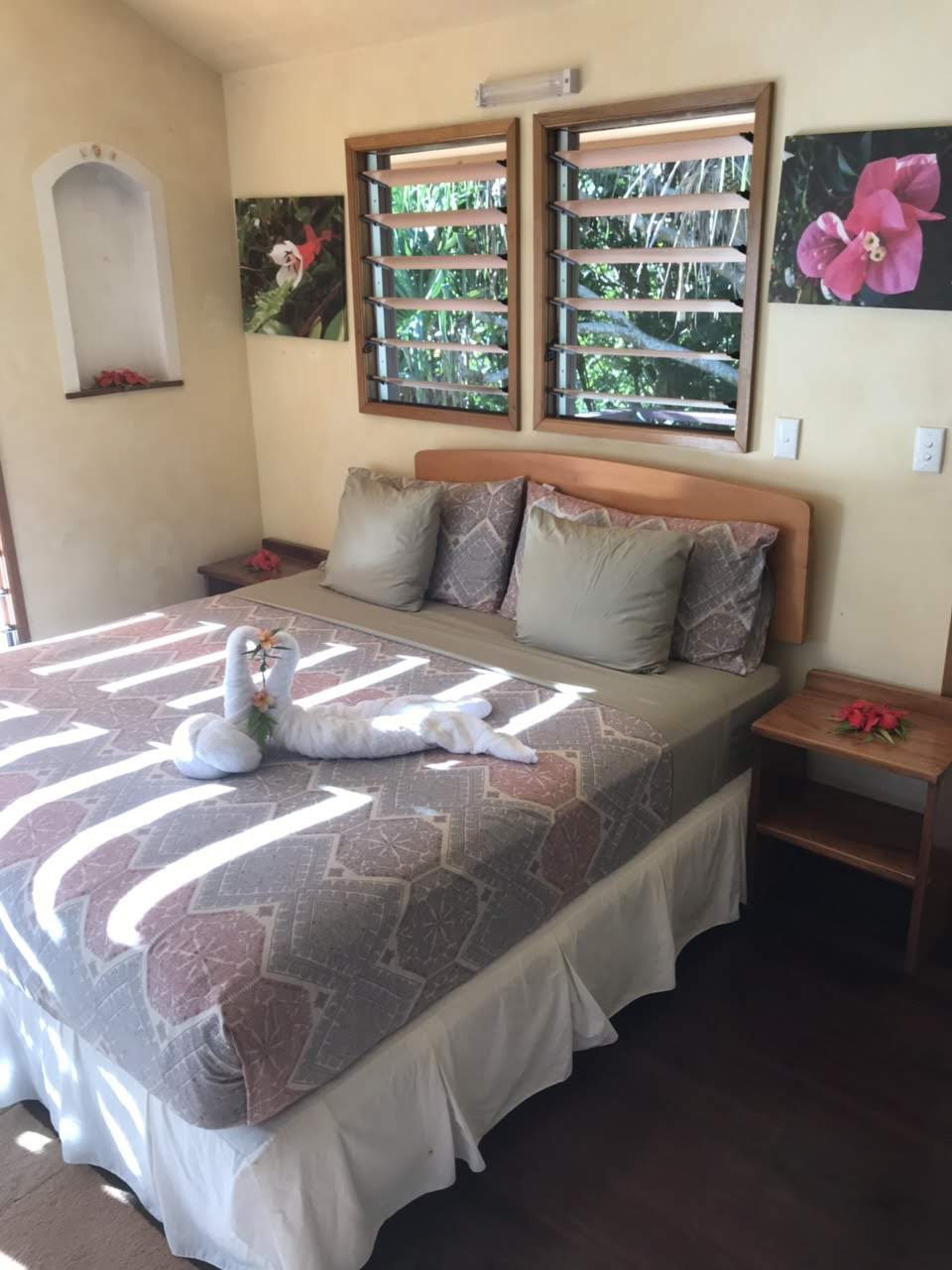 A room at the Salt Lake Lodge, Savusavu.